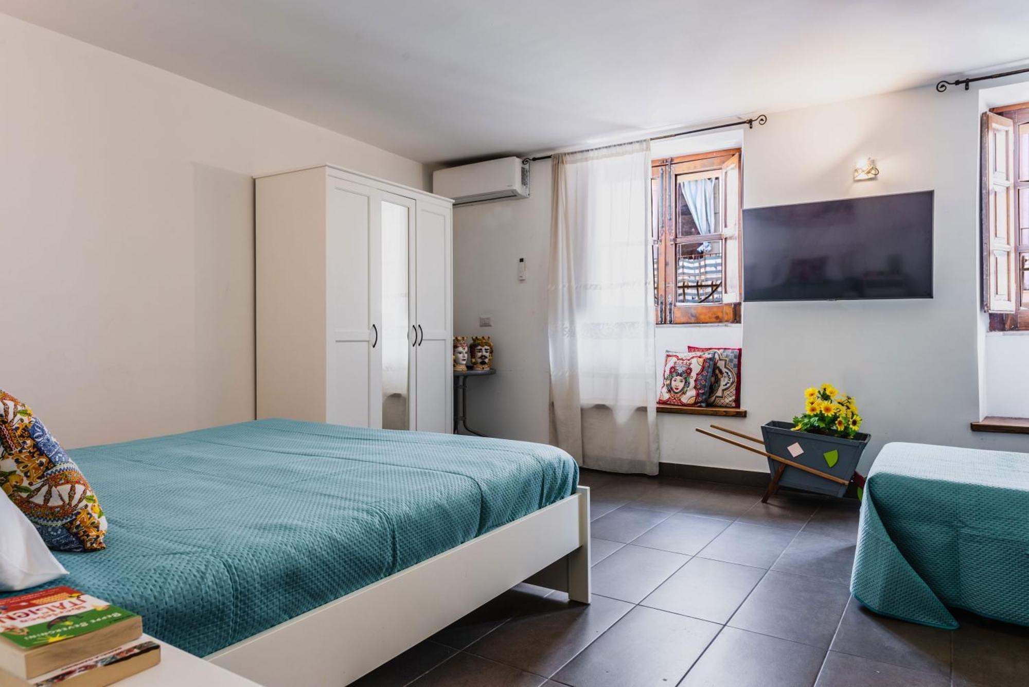 Sicilian Mood - Ursino Apartment Catania Ngoại thất bức ảnh