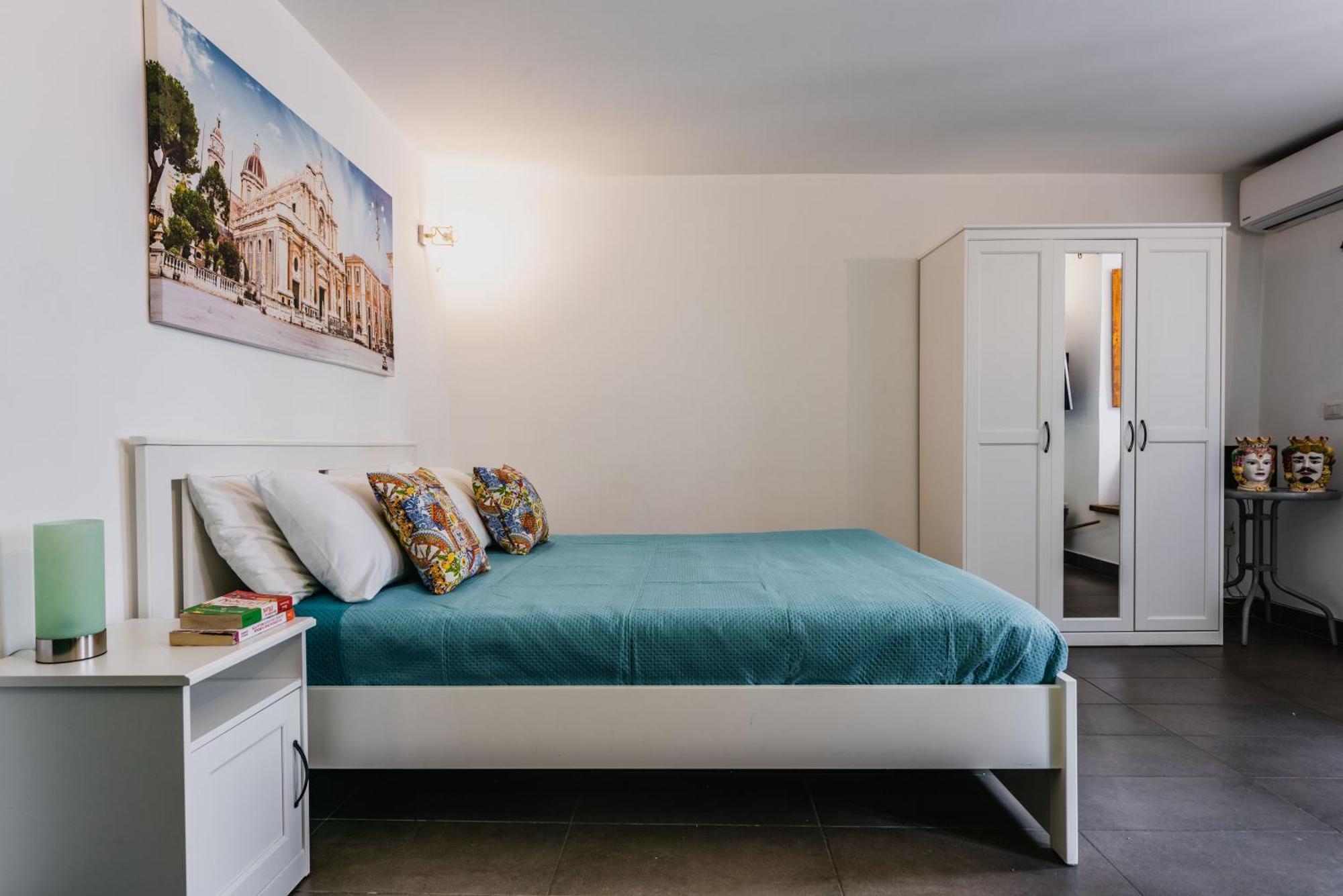 Sicilian Mood - Ursino Apartment Catania Ngoại thất bức ảnh