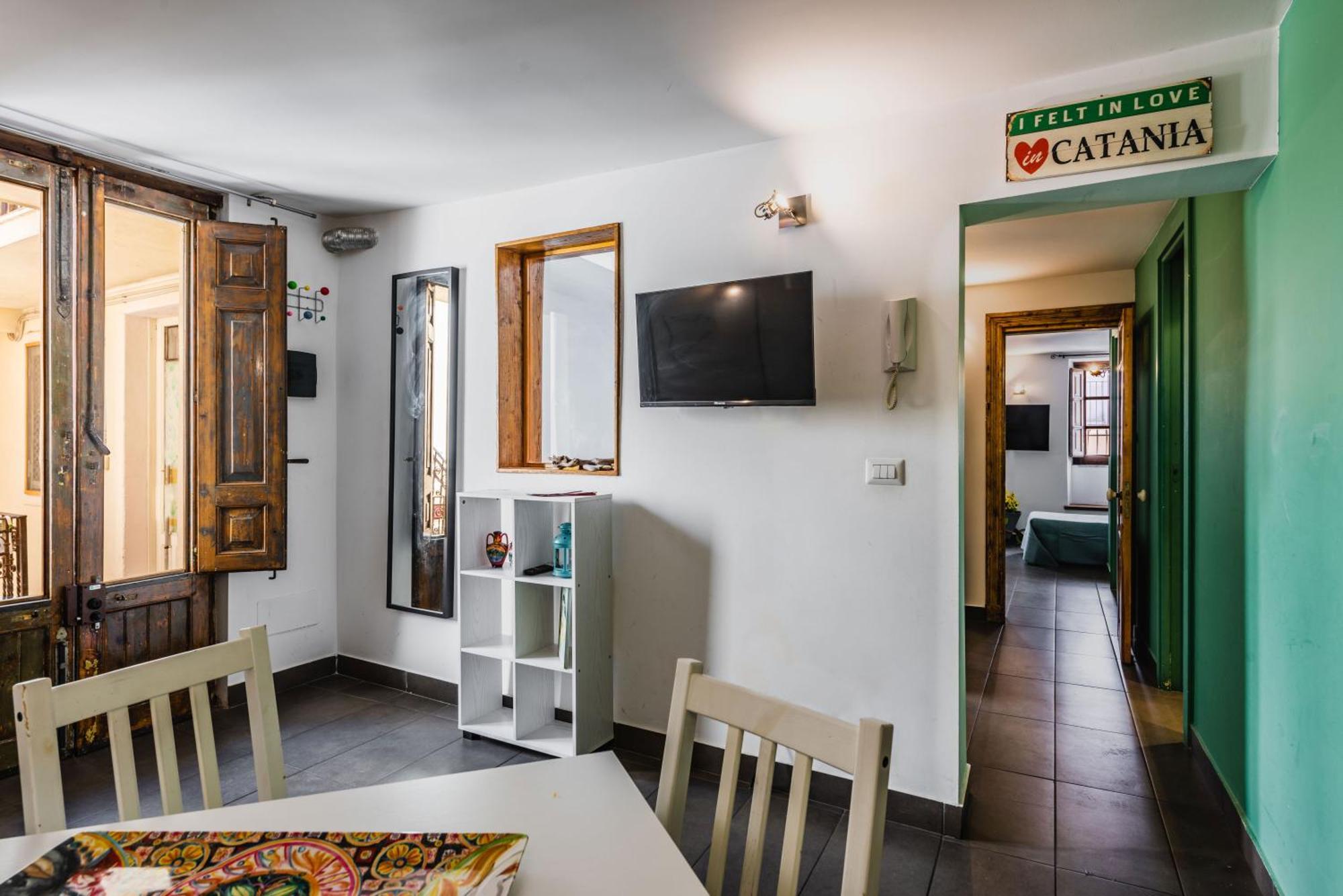 Sicilian Mood - Ursino Apartment Catania Ngoại thất bức ảnh